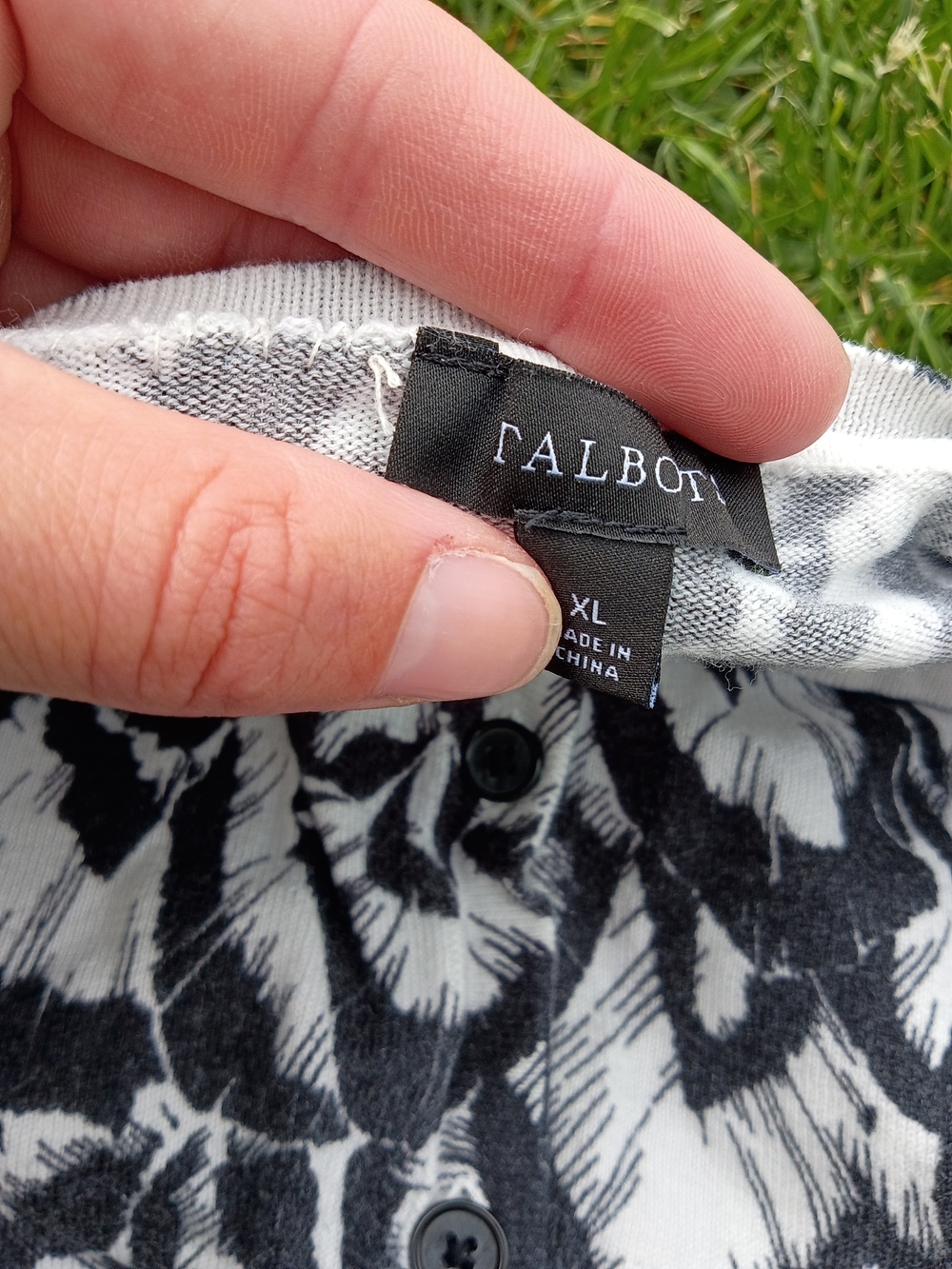 Old Money Black & White Talbot's Preppy Leaf Pattern Cardigan XL - Picture 3 of 6